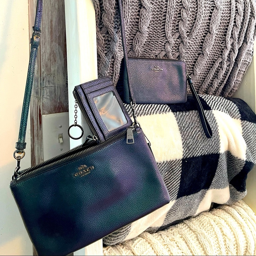 Matching coach set